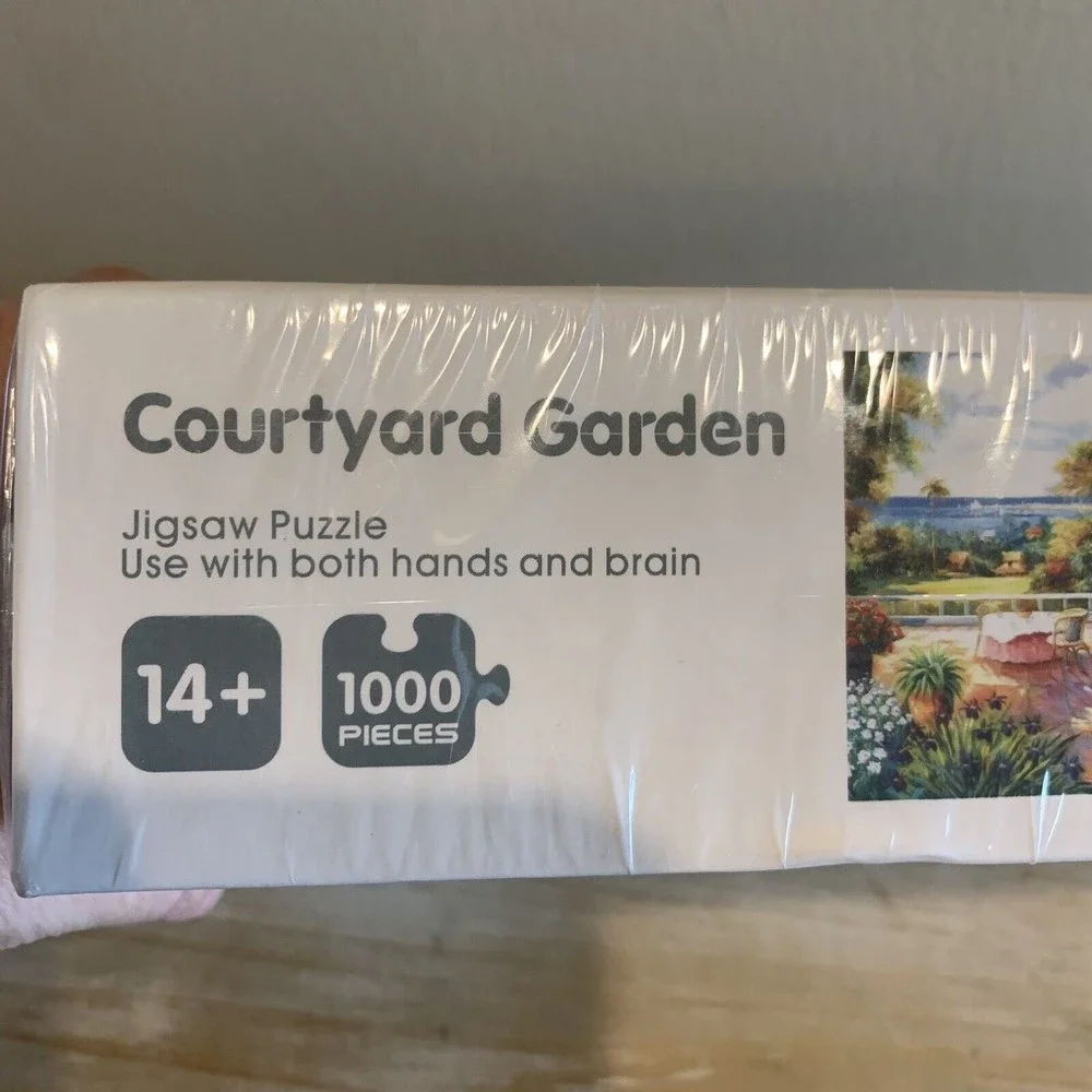 Newtion Courtyard Garden 1000 Piece Jigsaw Puzzle New